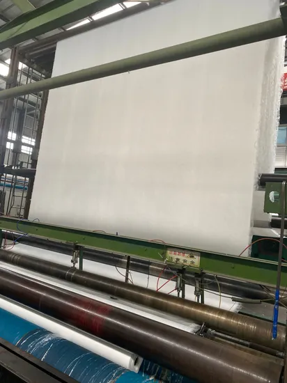 Geotessile non tessuto spunbonded con filamenti di poliestere/polipropilene per filtrazione, isolamento, rinforzo